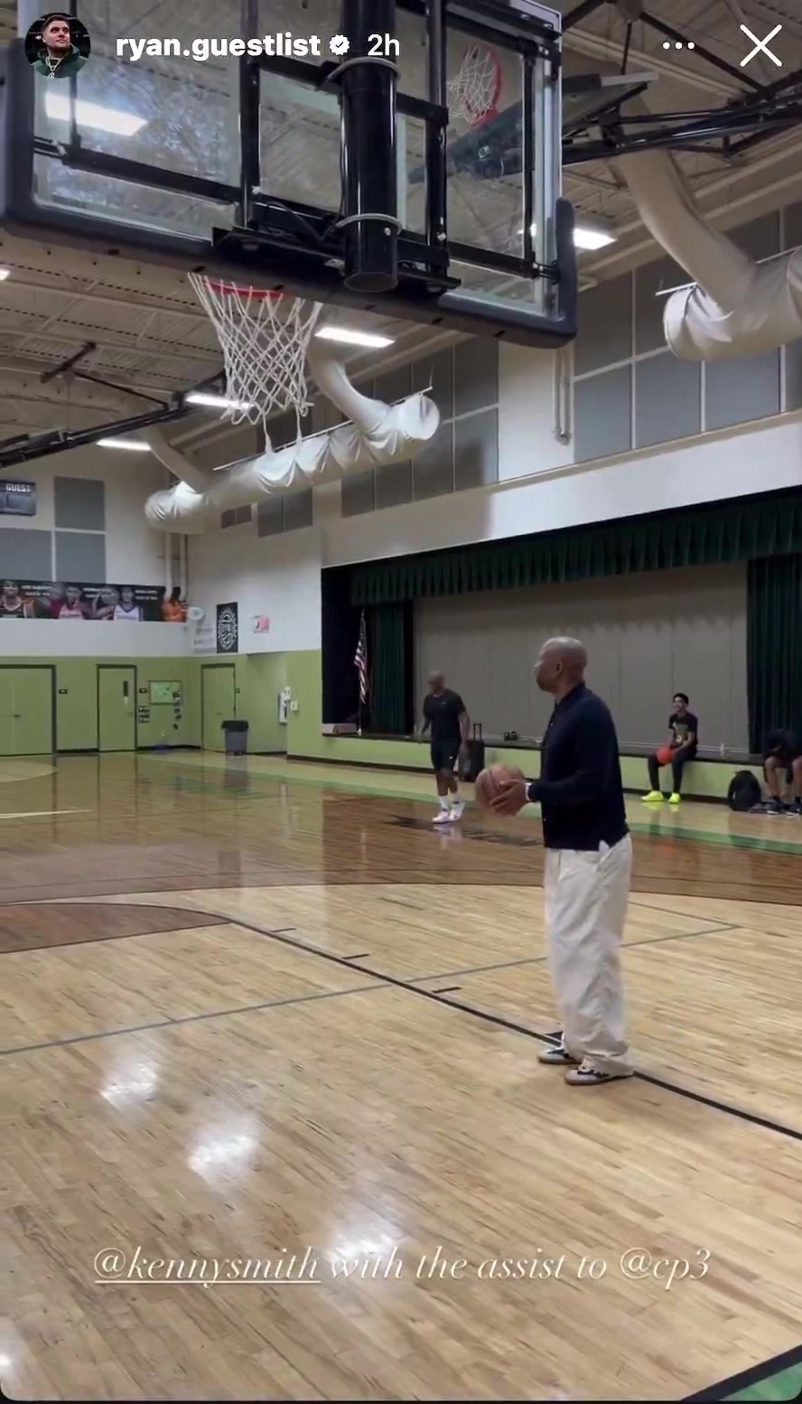 还能看到老炮上场吗？40岁保罗今天在训练中空接挂筐暴扣